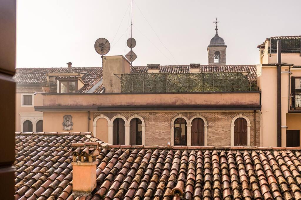 Enjoy Home - Studio Vicino Al Teatro Verdi Padova Dış mekan fotoğraf